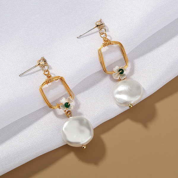 Collier pendentif avec boucles d'oreilles